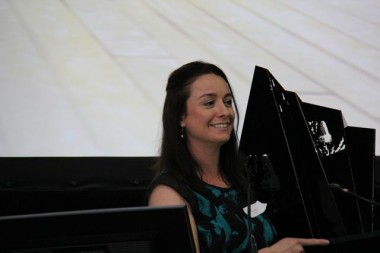 Chiara Pacifici, accepting a Banksia award on behalf of Psaros