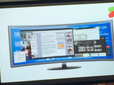 Very big very curved screens to hold it all