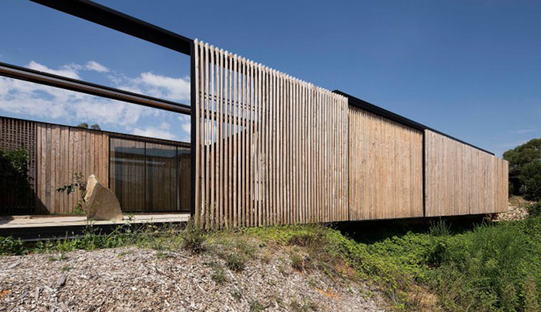 Sawmill_body04-690x460