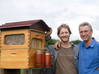 Cedar Anderson (left) and Stu Anderson with a Flow Hive