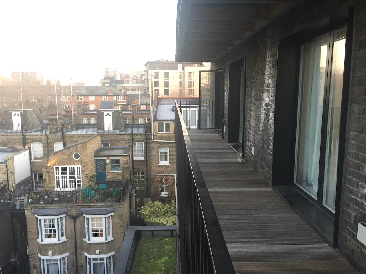 london green apartment