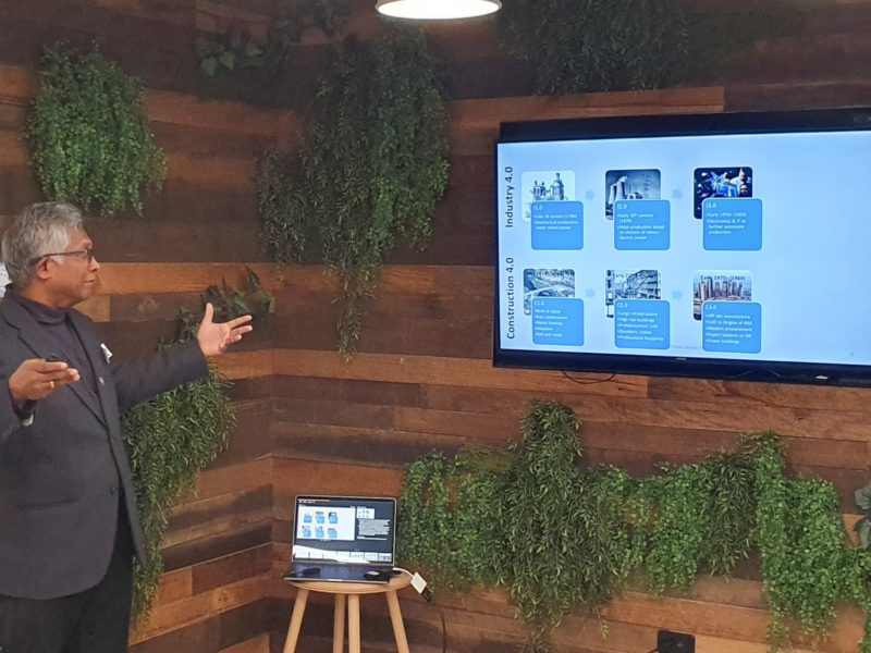 Professor Srinath Perera. Photo: Centre for Smart Modern Construction presenting