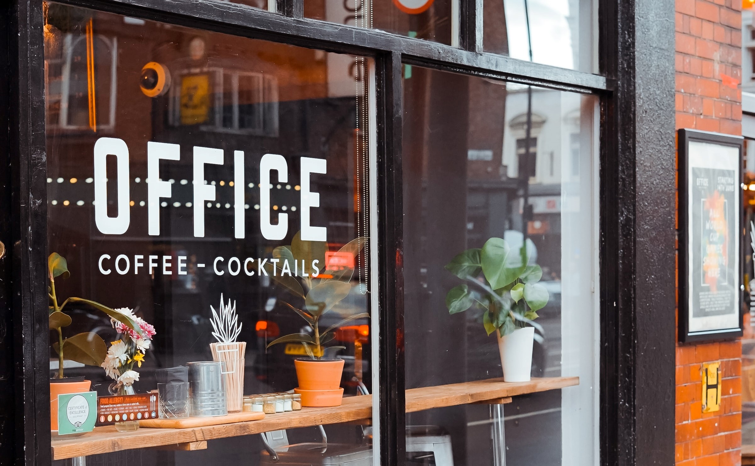 Photo by Toa Heftiba on Unsplash