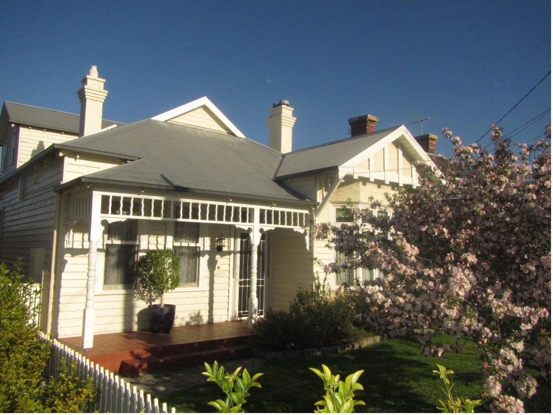 Front of melbourne house